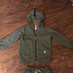 Toddler Carters sweatsuit
